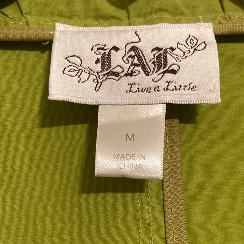 Live a Little Green Jacket - Picture 3 of 3